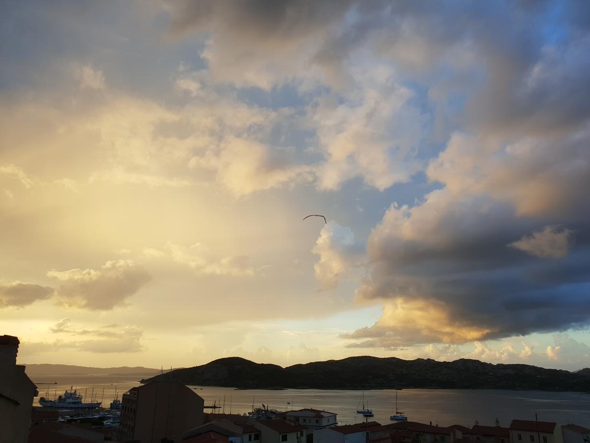 Villa Sprafundu La Maddalena  Dış mekan fotoğraf