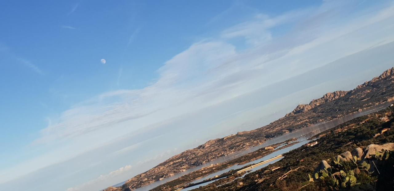 Villa Sprafundu La Maddalena  Dış mekan fotoğraf